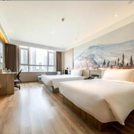 Atour Hotel Linyi High Speed Railway Station Yimeng North Road, hotel i Linyi
