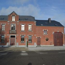 Holiday home in Cul-des-Sarts near Forest