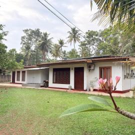 House 1978 - HIkkaduwa & Akurala Beach Gateways