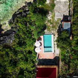 Uzuri Kubo Huts, hotel di Moalboal
