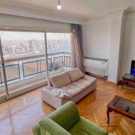 Amazing Nile & Pyramids View Apartment