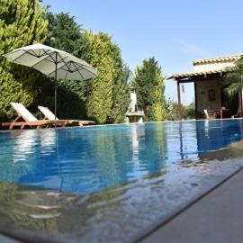 Villa Arvi, hotel a Arvi