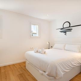Lonja Old Town Apartment, minimum stay 30 nights, by PriorityVillas