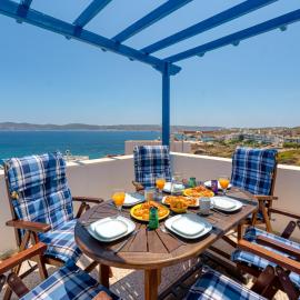 The Marina View, hotel din Laurium