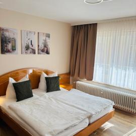 Hotel Europa Pforzheim, готель у місті Пфорцгайм