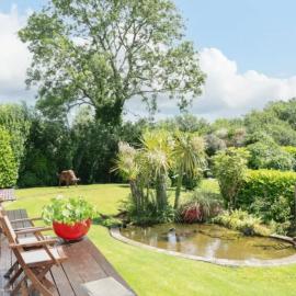 3BD Marina House for up to 5!, hotel in Belleek