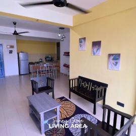 Sunny Grove 3 ROOMS by EZYHOME MELAKA, hotel di Ayer Keroh