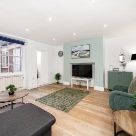 Lanes Apartment Close To The Beach, Sleeps 5, 2 Bed Flat In Brighton City Centre, Just 20 Seconds From The Lanes, готель у місті Брайтон і Гоув