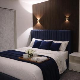 Deluxe 5 bedroom house in Harrow, Parking, 25mins to Central London: Hatch End şehrinde bir otel