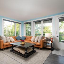 Muskoka Night Dreams Enjoy 3 King Beds, hotel in Huntsville