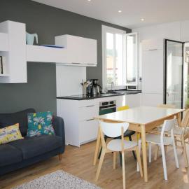 Maison Calme et Ensoleillée à Biarritz, hotel in Biarritz
