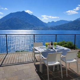 Luci sul Lago - A Real Paradise, hotel a Perledo