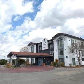 Home Suites Culebra: San Antonio şehrinde bir otel