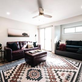 Pet-Friendly Townhouse Creekside Walk