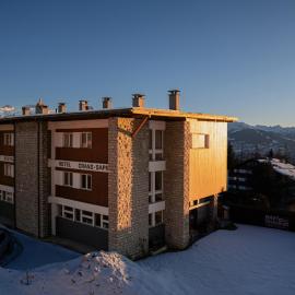 Hôtel historique Chez Elsy - Crans-Sapins, hotell i Crans-Montana