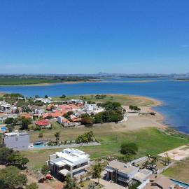 Casa no condomínio Ilha bela em Carlópolis, hotel a Carlópolis