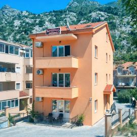 Marinero Apartments