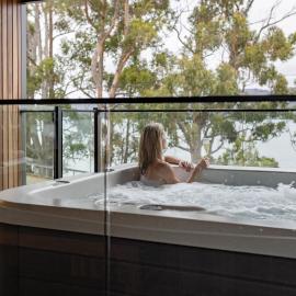 Bay View Retreats- Ocean mist