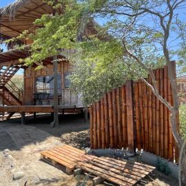 Inkawasi Lobitos, hotel i Lobitos