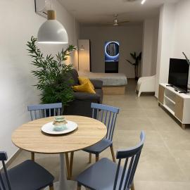 Santa Pola Suites - Self Check-in near Beach, hotel a Santa Pola
