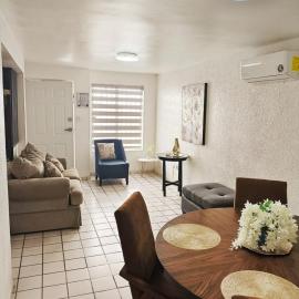 Casa céntrica con estacionamiento para 5 huéspedes