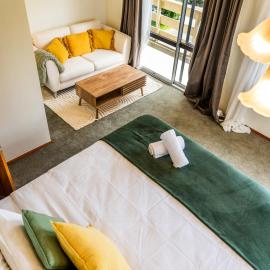 Ora Springs Retreat, hotel in Ruatangata