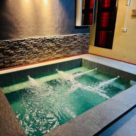 Smart Home Plus Jacuzzi near Clark Airport