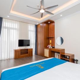 Khách sạn đẹp Hà Nội - Royal Louis Hotel, hotel din Dai Mo