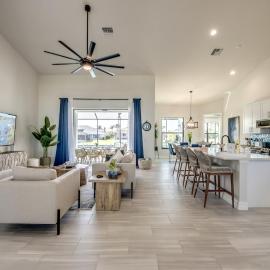 CoralVilla Serenity - brandnew, on water, spa, pool, office, BBQ, tiki hut