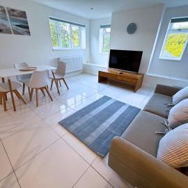 New 3 Bedroom Flat Close to Station, hotell sihtkohas Chepstow