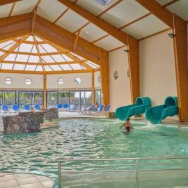Bungalow confortable près de La Tranche-sur-Mer avec piscine