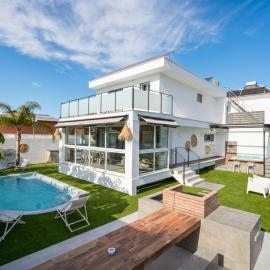 Casa Alegra Pool & Spa, hotel in Gran Alacant
