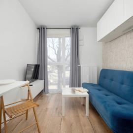 Funkcjonalny Apartament Akceptujący Zwierzęta we Wrocławiu by Noclegi Renters