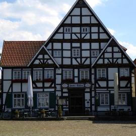 Hotel Büker，埃爾維特的飯店