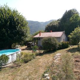 La simonde, hotel in Malarce-sur-la-Thines