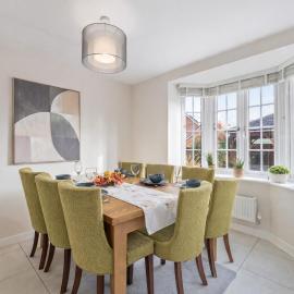 4Bed 3bath Bedford Sleeps 7 Driveway parking for 2, hotel a Bedford