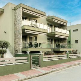 Deppy Arz Apartments, hotel in Iraklitsa