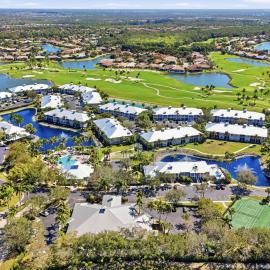 GreenLinks Golf Villas at Lely Resort, hotel en Naples