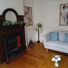Spacious 4 Bedroom House, Garden, Nr Ipswich Town Centre with hot tub, hotel a Ipswich