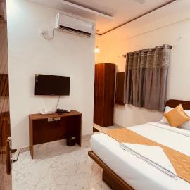 Western Pride Hotel Hosaroad