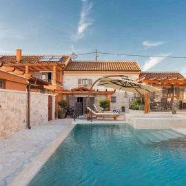 Luxury Villa Finessa Skradin 2 with heated pool, jacuzzi and sauna