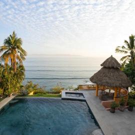 Casa Tara Villa Oceanfront Oasis Private Beach, hotel en Cruz de Huanacaxtle