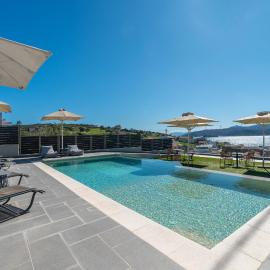 Harmony Apartments, hotel in Agioi Apostoli