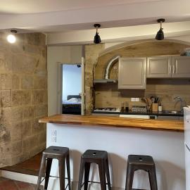 2- Appartement climatisé dans le centre historique d Aubenas