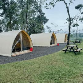 Kayi Glamping by HomiQ, hotel in Kaliurang
