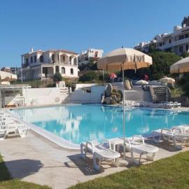Apartment with sea view and great roof terrace