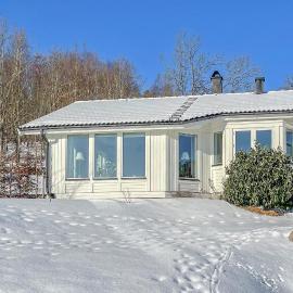 2 Bedroom Cozy Home In Varberg