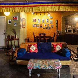 Independent Tibetan Mud House Studio, hotel in Dharmsāla