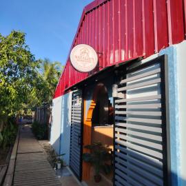 Natalie's Homestay Bed and Breakfast