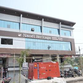 Hotel Nandi Heritage Pusad, hotel en Pusad